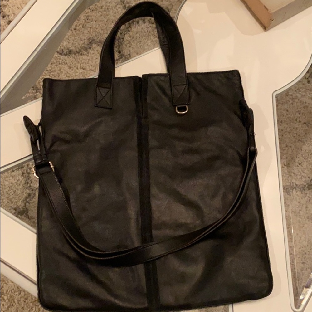 Laura DI Maggio black leather shoulder bag